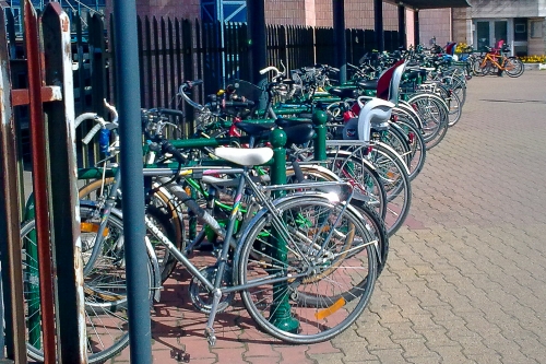 Parking velo gare.jpg